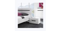 Chambre à coucher LUCIA : Armoire 4 portes + Lit 180x200 + 2 Chevets. Couleur blanc, style design