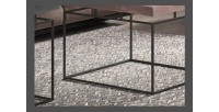 Tables d'appoint en métal style industriel collection MILLER. Coloris noir et cuivre.