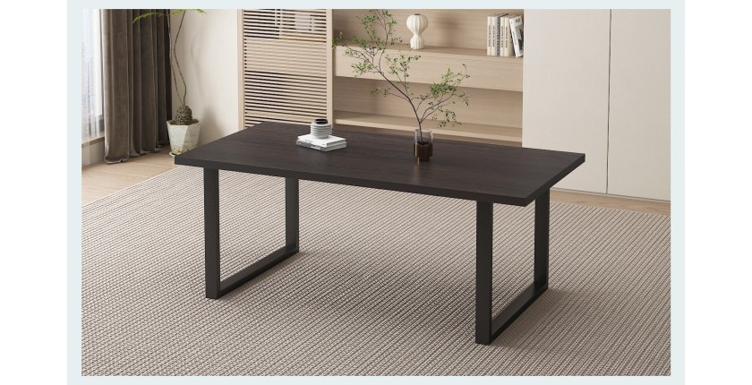 Table à manger EDWAR longueur 180cm en décor bois brun foncé, idéal pour une salle à manger conviviale