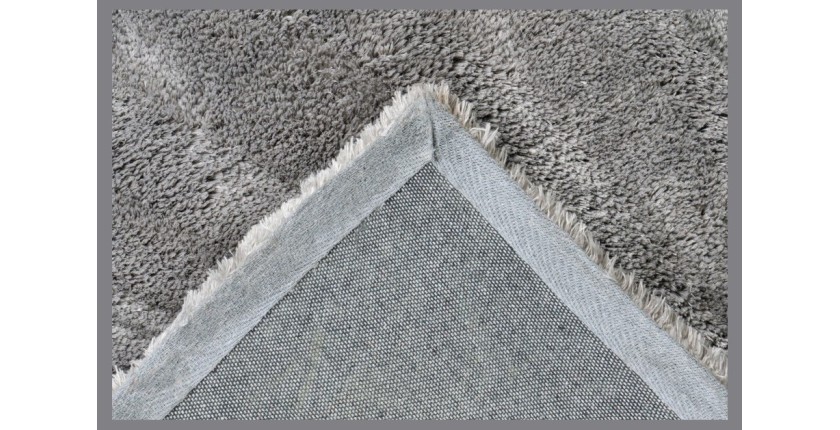 Tapis 150x80cm, design C005D coloris argent - Confort et élégance pour votre intérieur