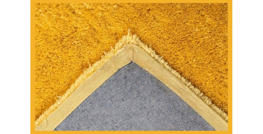 Tapis 170x120cm, design C005D coloris jaune - Confort et élégance pour votre intérieur