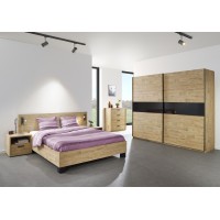 Chambre à coucher collection MORGANE : Armoire 200cm, Lit avec applique 140x200, commode, chevets. Couleur chêne doré et noir.